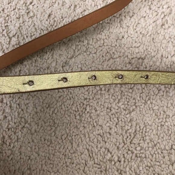 Eliza J metallic belt with bow - Picture 8 of 8